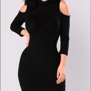 FASHION NOVA UNWORN Cold Shoulder Dress